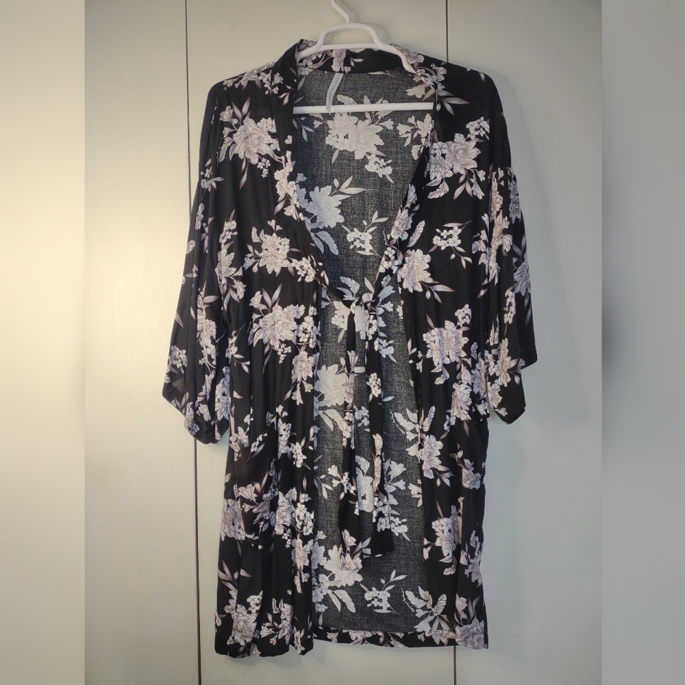 Spiritual Gangster women's kimono
